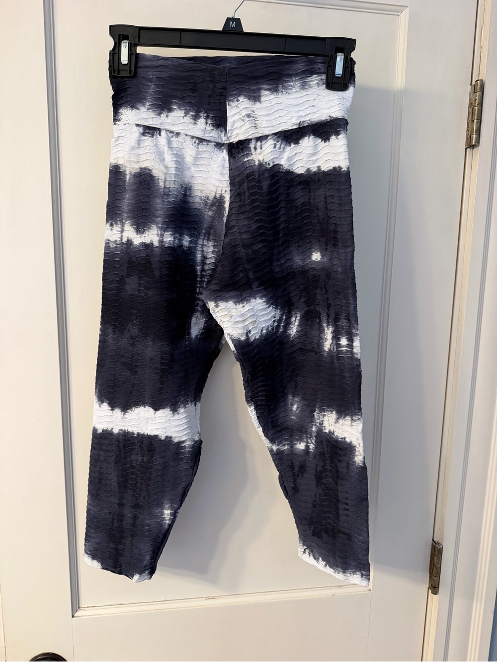 Booty by brabants Tie-Dye Black & White Leggings cropped